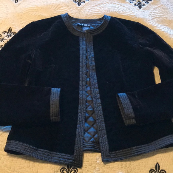 MSK Jackets & Blazers - MSK Black Velour Quilted Bolero Jacket